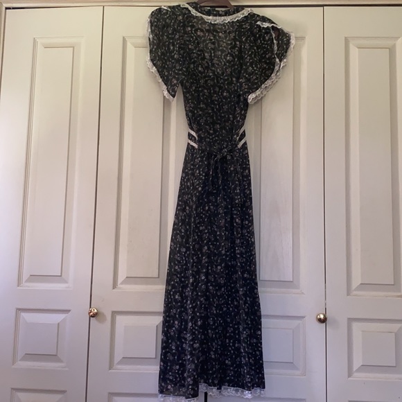 Gunne Sax Button Down Dress - Picture 5 of 6